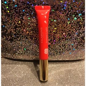 BNIB! CLARINS Instant Light Natural Lip Perfector in Pink Shimmer 10